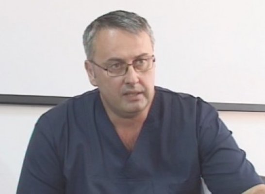 Helmuth Duckadam, operat la Spitalul Judeţean Constanţa. Intervenţia chirurgicală a durat aproximativ o oră